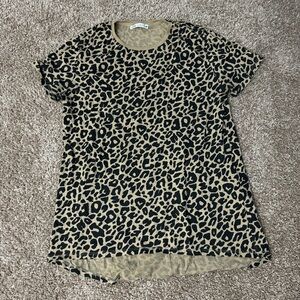 Zara Women’s Leopard Print Lightweight Tee Shirt Size Small